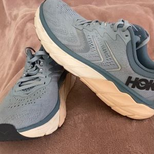 hoka arahi 5